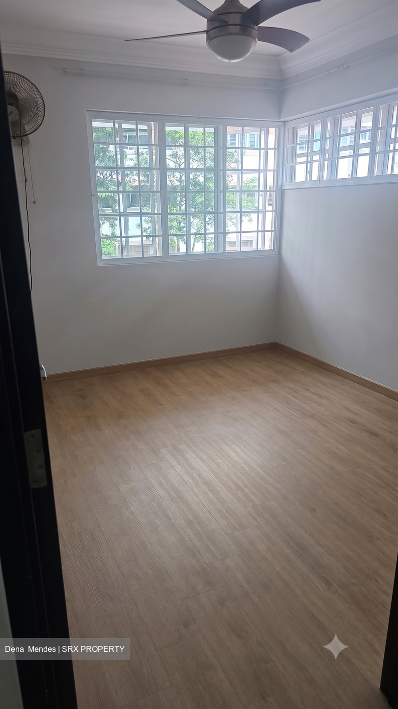 Pasir Ris Street 11 (Pasir Ris),  #607351001